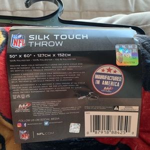 Bedding - Brand new 49ers NFL throw Bedding - Brand new 49ers NFL throw